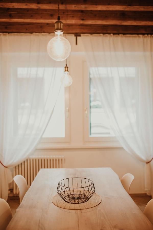 Casa Sgarzarie Exclusive Apartment Verona Bagian luar foto
